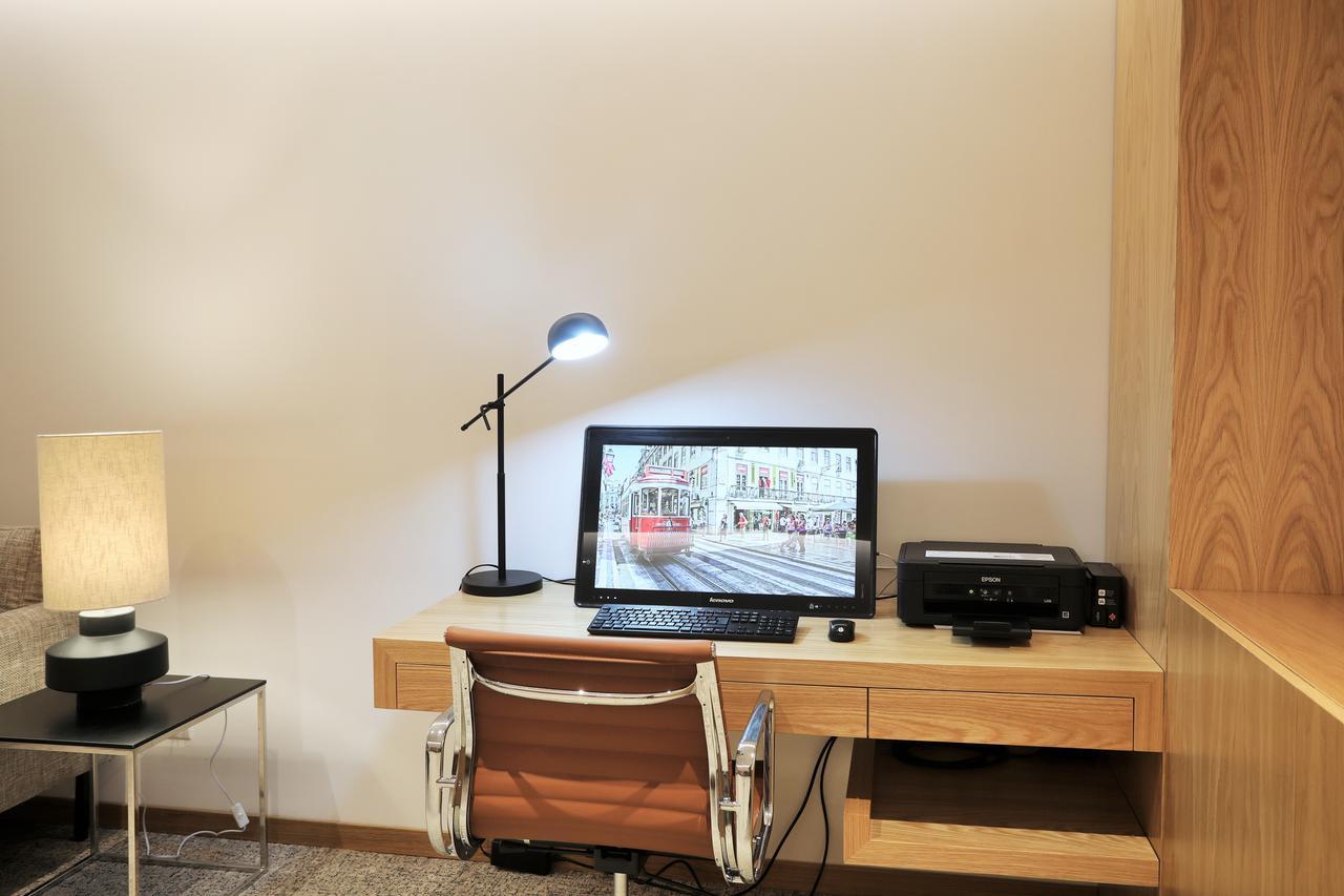 Hotel Iberostar Selection Lisboa Exteriér fotografie A typical home office